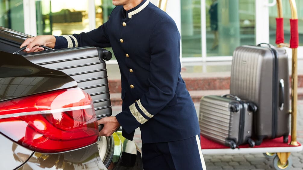 How Much to Tip a Bellhop