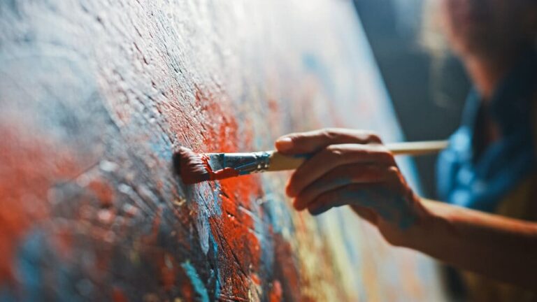 How Much to Tip an Artist