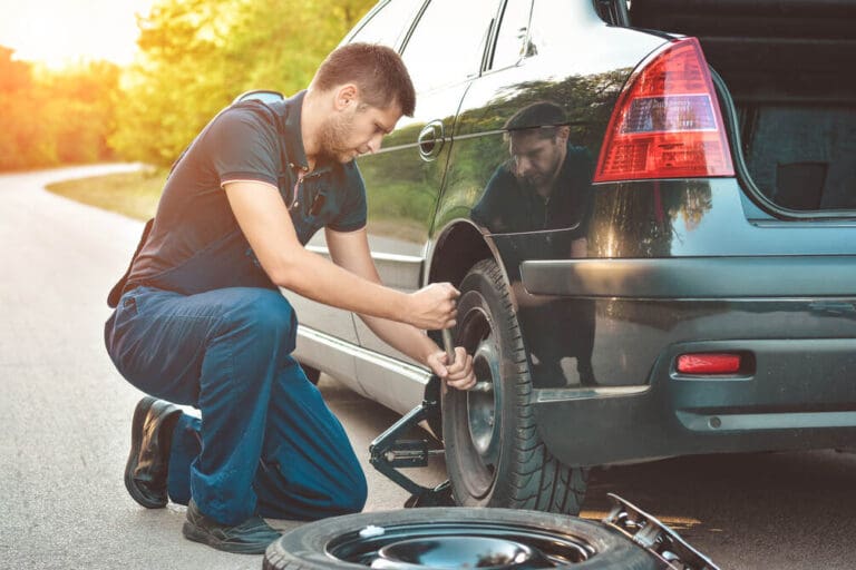 How Much to Tip for Changing a Tire